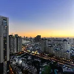 Vinhomes Landmark 81 - Christine Home